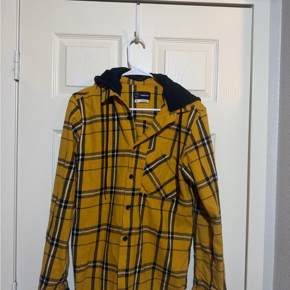 Original Use Yellow and Black Plaid Shirt with Hood